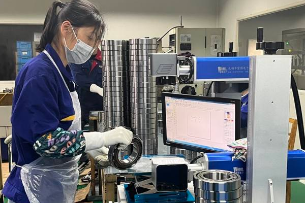 雕銑機(jī)主軸換軸承多少錢？影響因素有哪些？